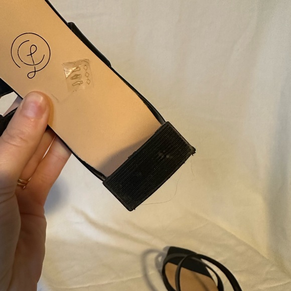 Chinese Laundry Yanti Heels - Picture 10 of 10